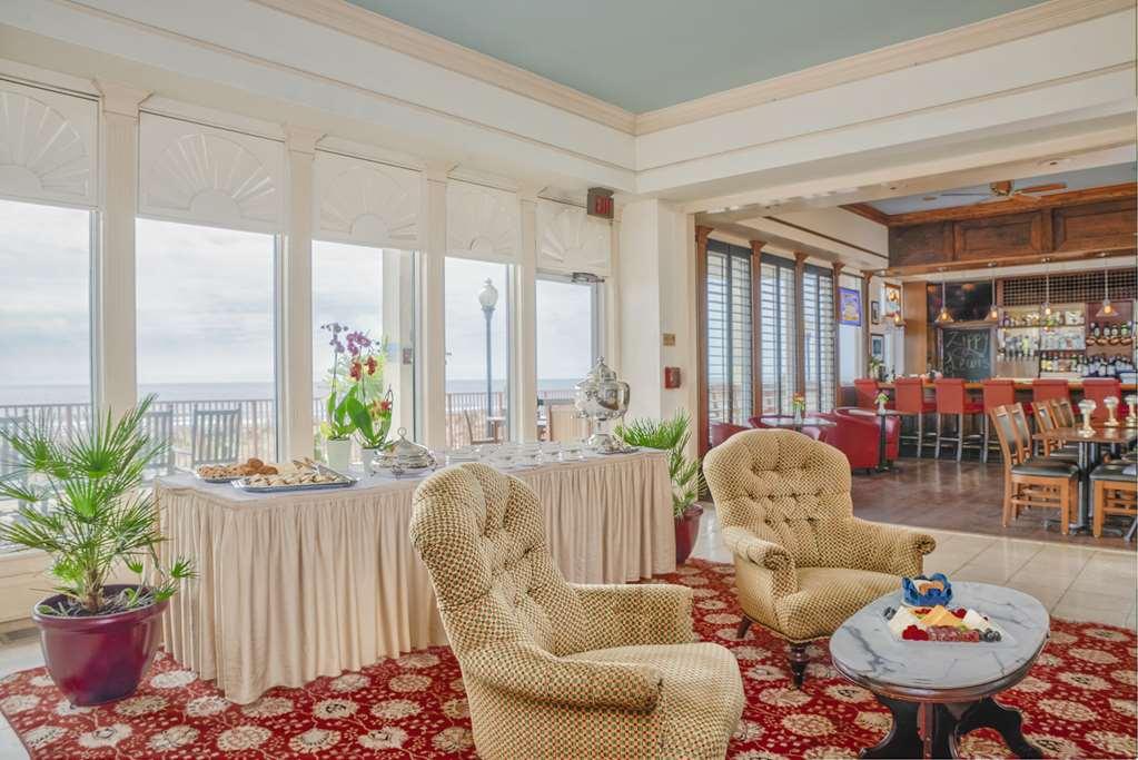 Hilton Garden Inn Ocean City Oceanfront Interior foto