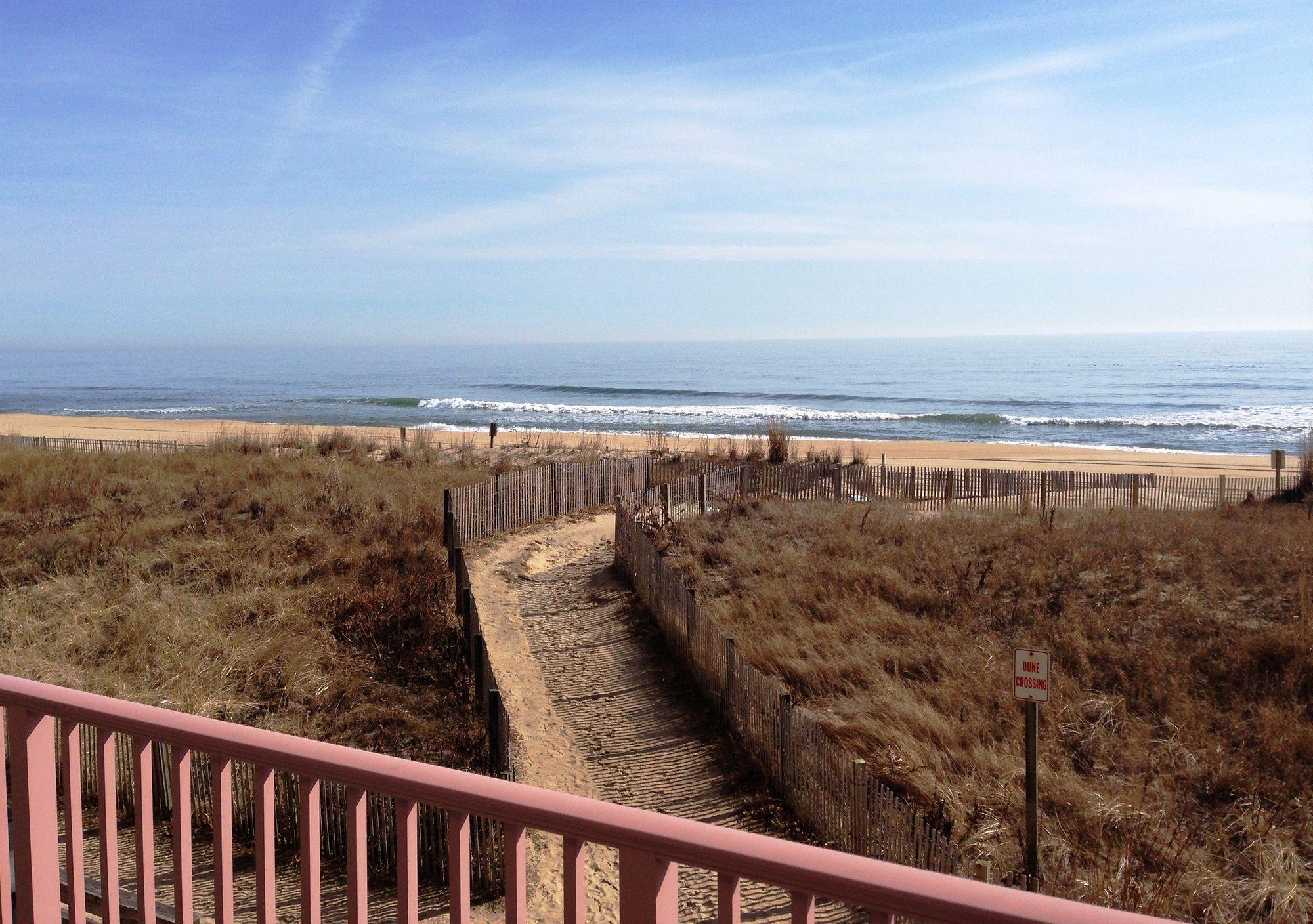 Hilton Garden Inn Ocean City Oceanfront Exterior foto
