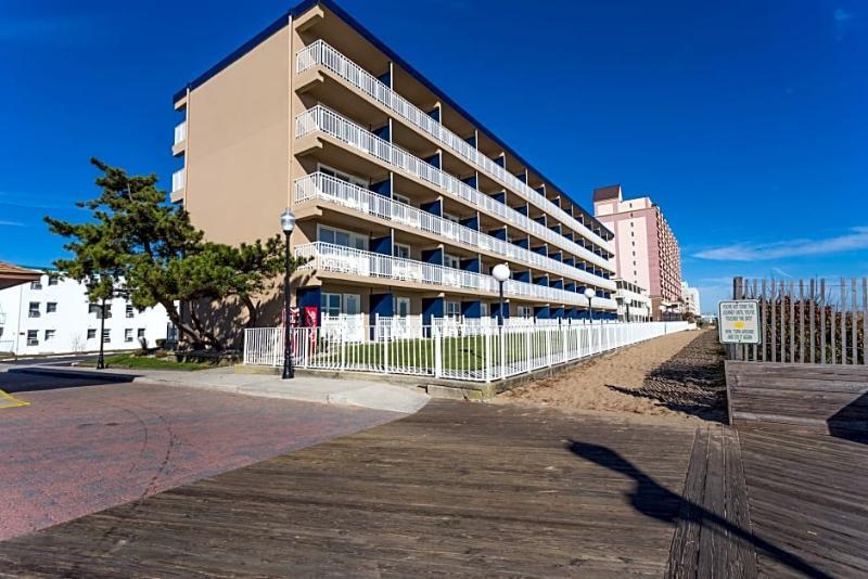 Hilton Garden Inn Ocean City Oceanfront Exterior foto