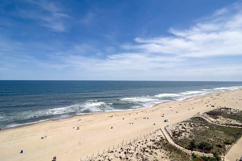 Hilton Garden Inn Ocean City Oceanfront Exterior foto